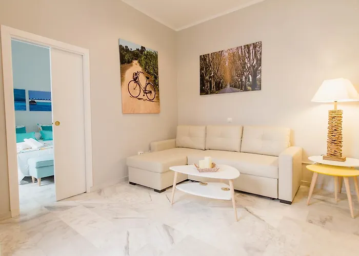 La Casa Del Almirante Кадис